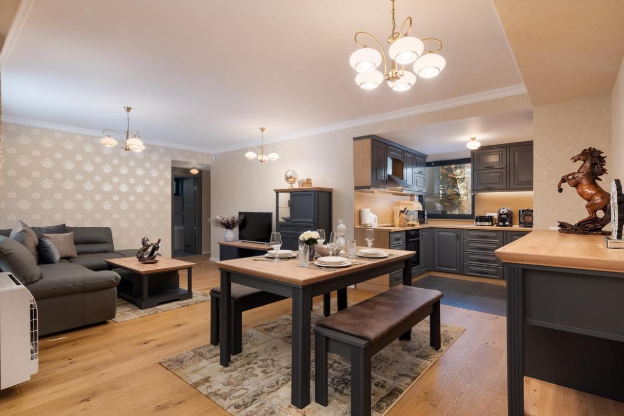 Varna Classic Apartments Екстер'єр фото