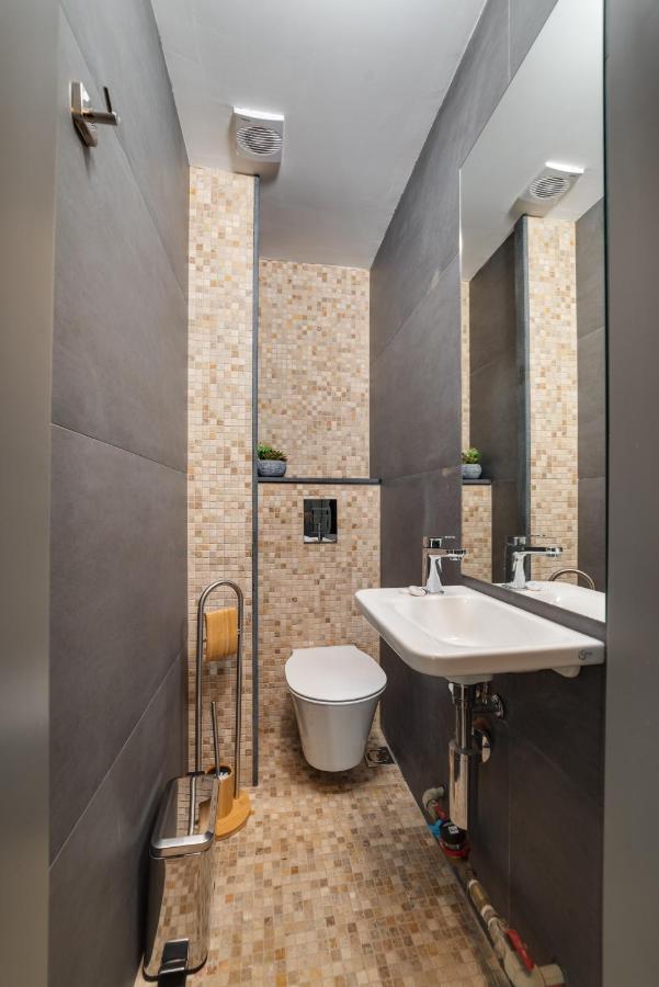 Varna Classic Apartments Екстер'єр фото